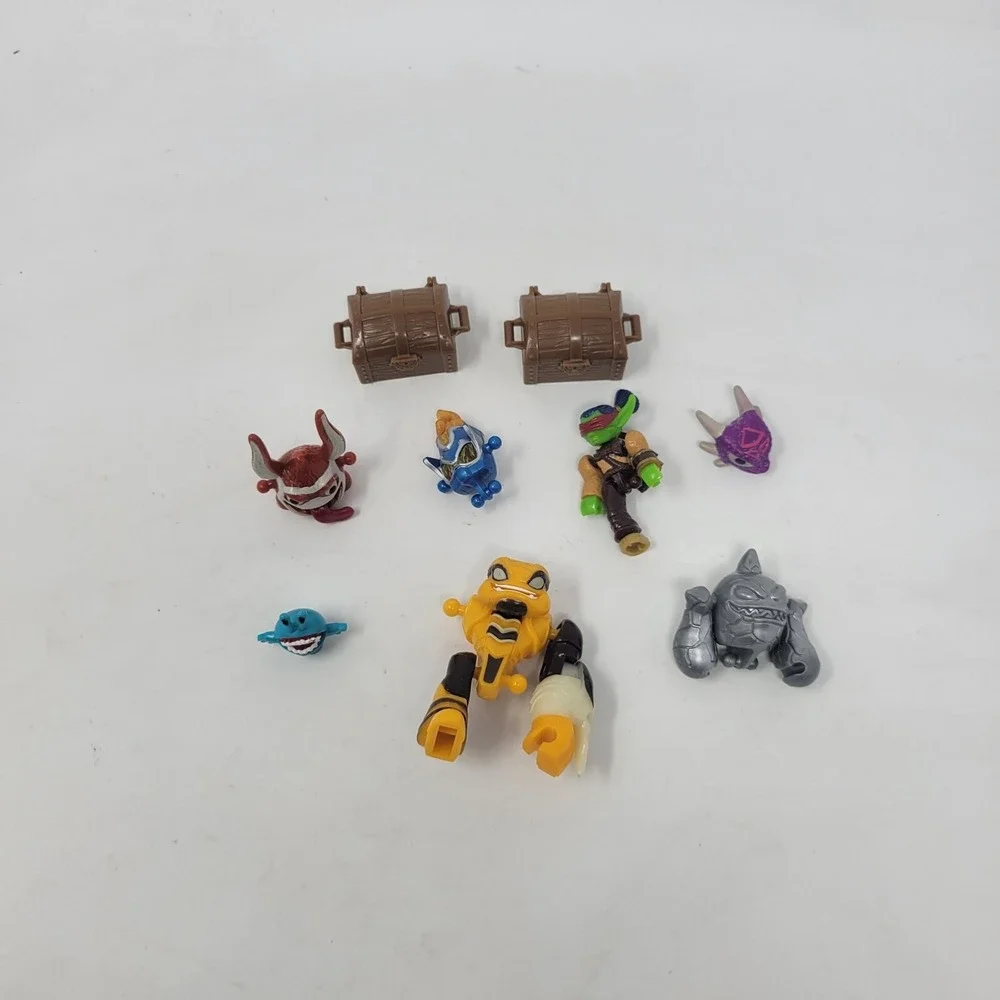 Skylanders‎ Mega Bloks Lot Of Parts Trigger Happy, Eruptor, Flameslinger, Cynder